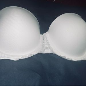 38B White Push-Up Strapless Bra